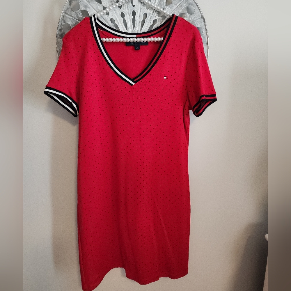 NWOT Women's Tommy Hilfiger Vneck Tshirt Dress